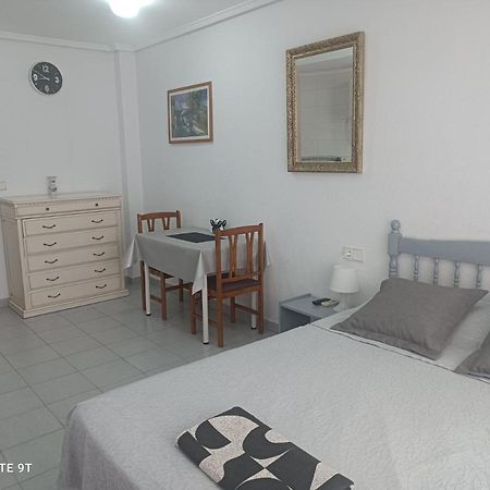 Studio Almudena ตอร์เรเวียคา ภายนอก รูปภาพ