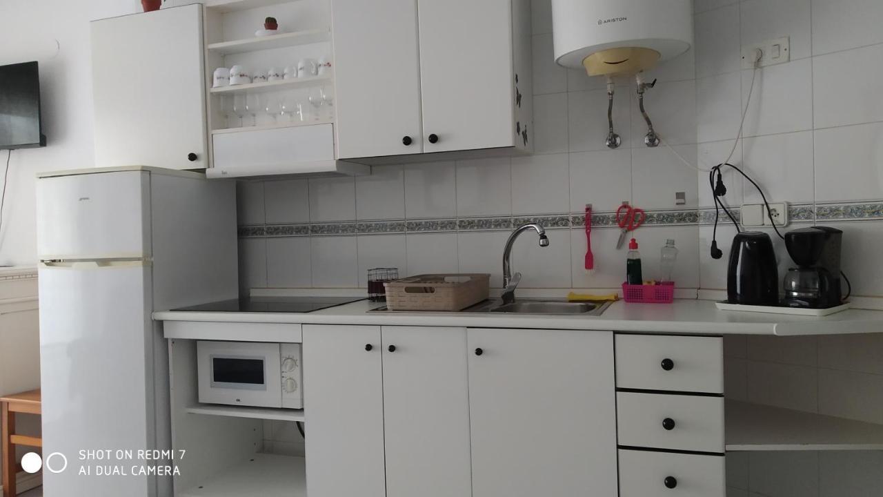 Studio Almudena ตอร์เรเวียคา ภายนอก รูปภาพ